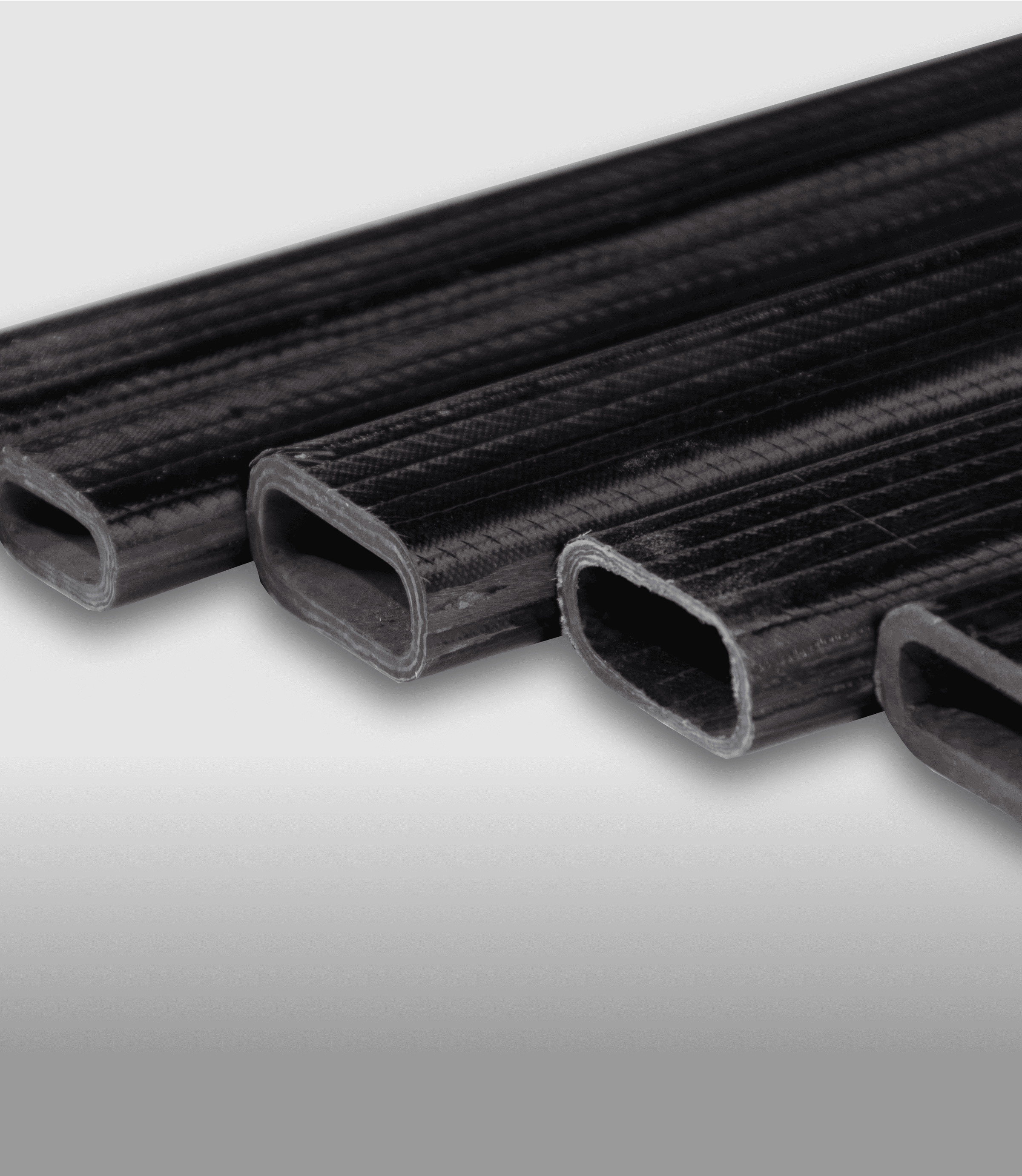Moitech® nasce nel 2017 con l’obbiettivo di proporre prodotti innovativi e alleggeriti appartenenti al mondo dei materiali compositi.-4